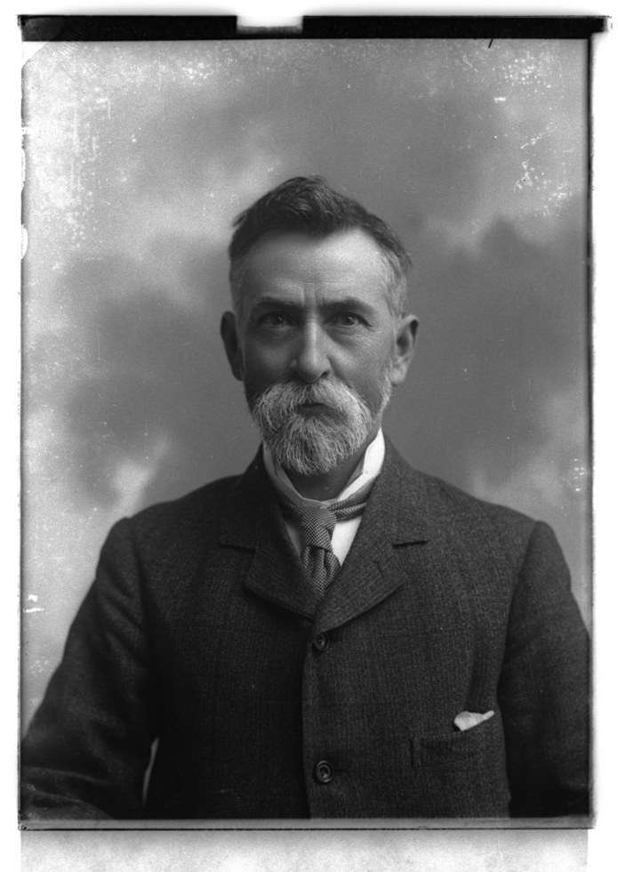 Dr David Hay Fleming, 1905, in a photograph taken by John Fairweather (GMC-F-107).
