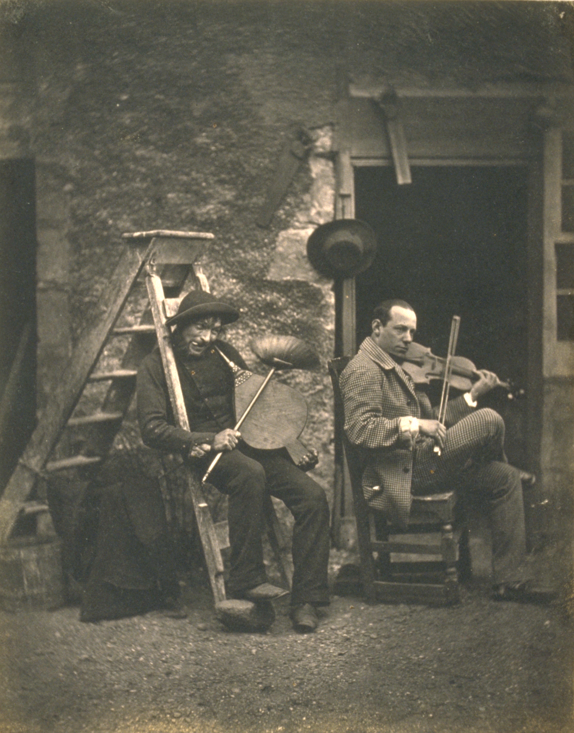 “A Caricature – T. Rodger and Remenyi” (father of photographer and Ede Reményi) by Thomas Rodger, 1860. (St Andrews ALB-6-116)